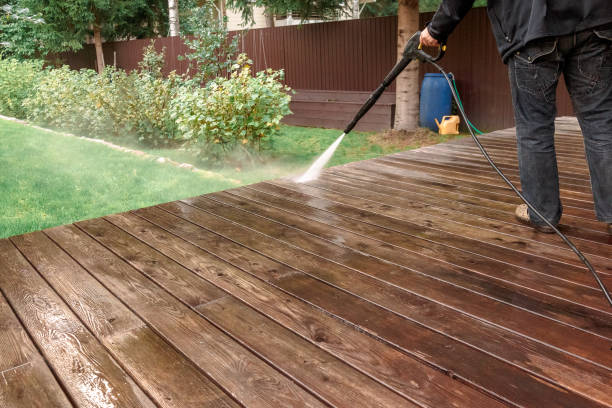 Best Pool Deck Cleaning  in Seminole, TX